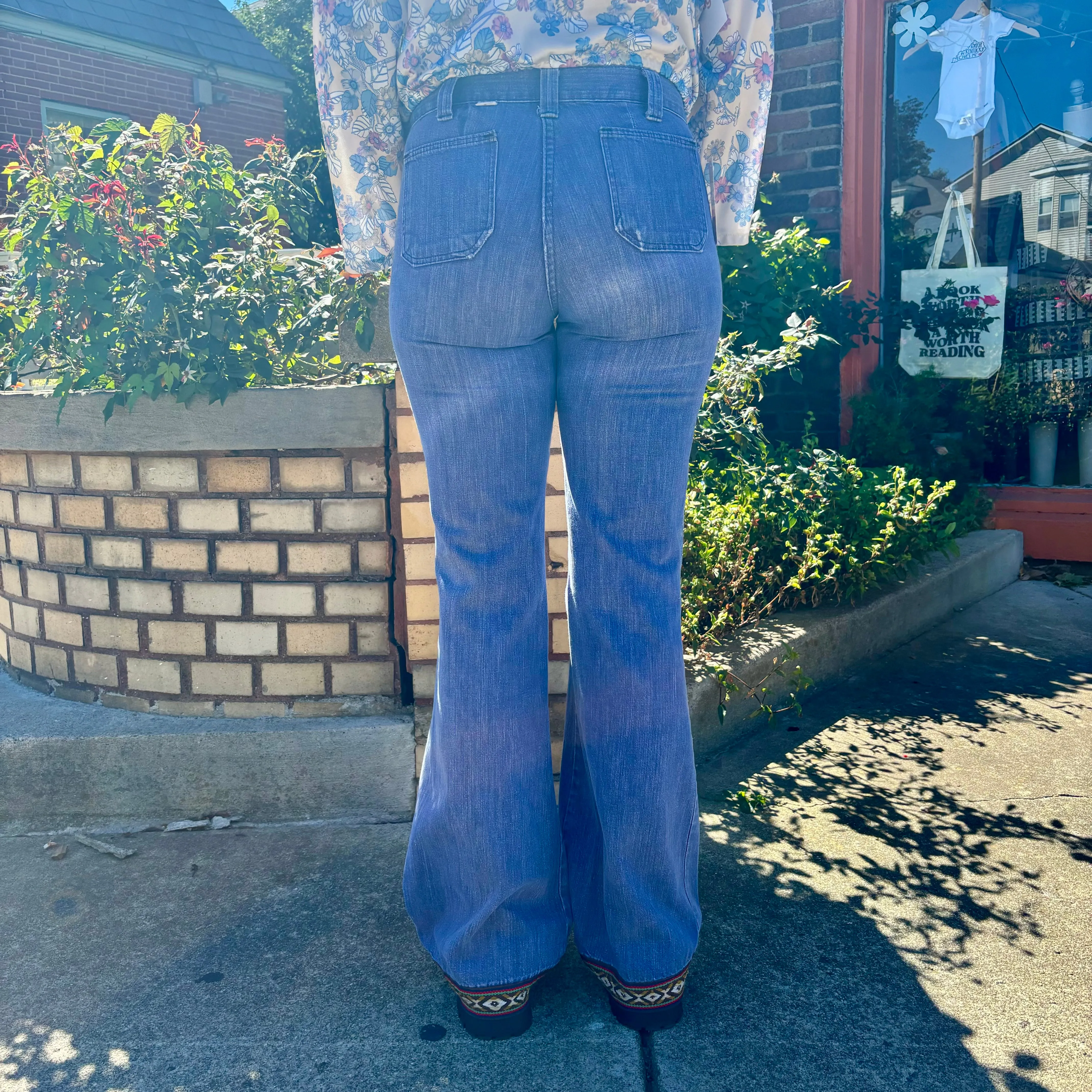 1970’s H.I.S denim w/ Decorative trim