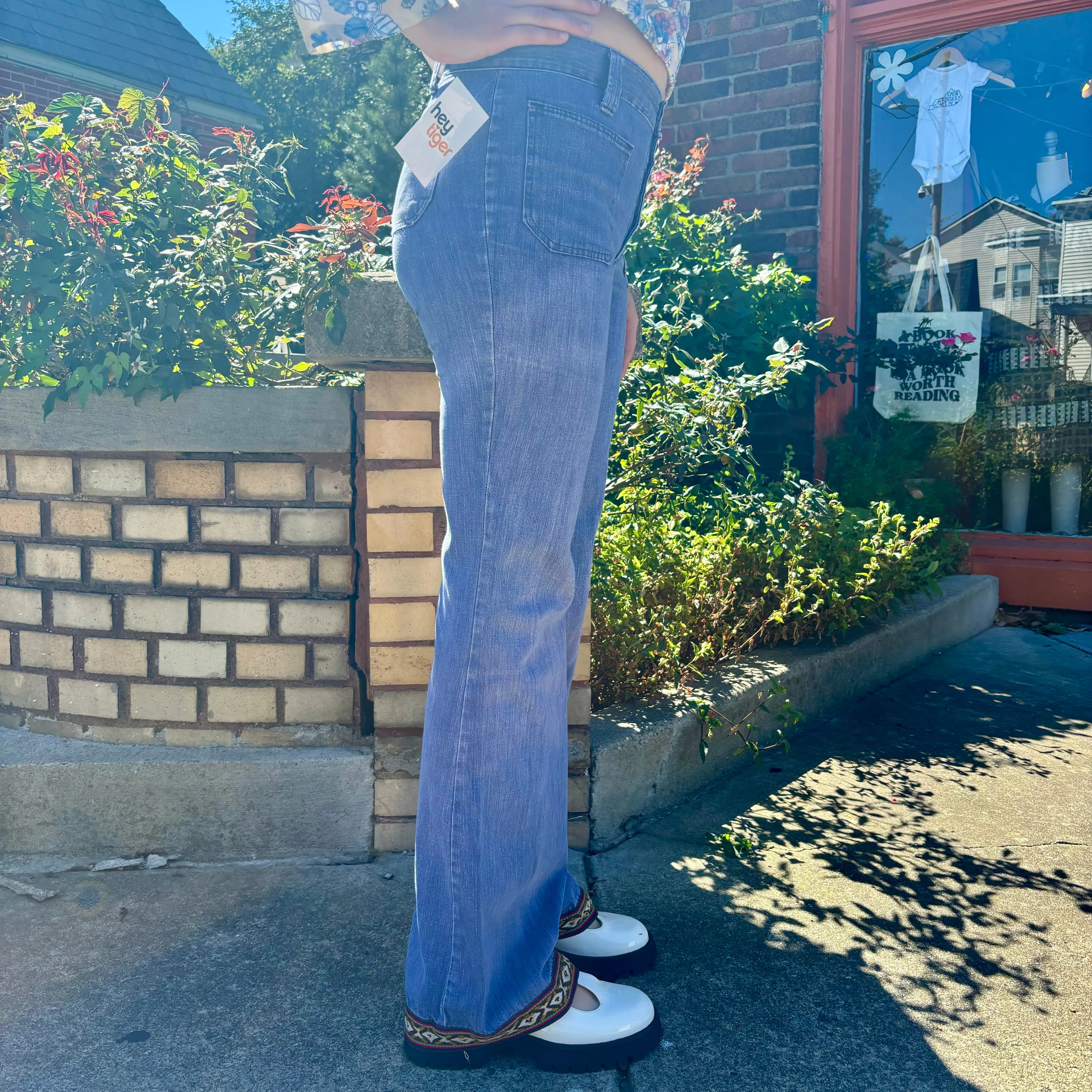 1970’s H.I.S denim w/ Decorative trim