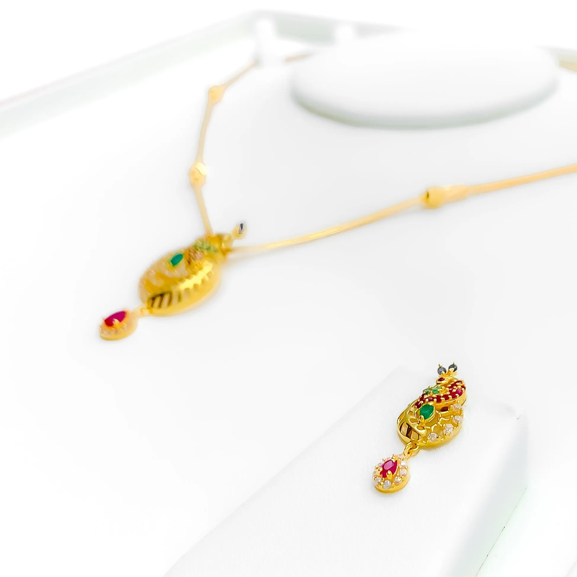 Attractive Upscale 22k Gold CZ Necklace Set