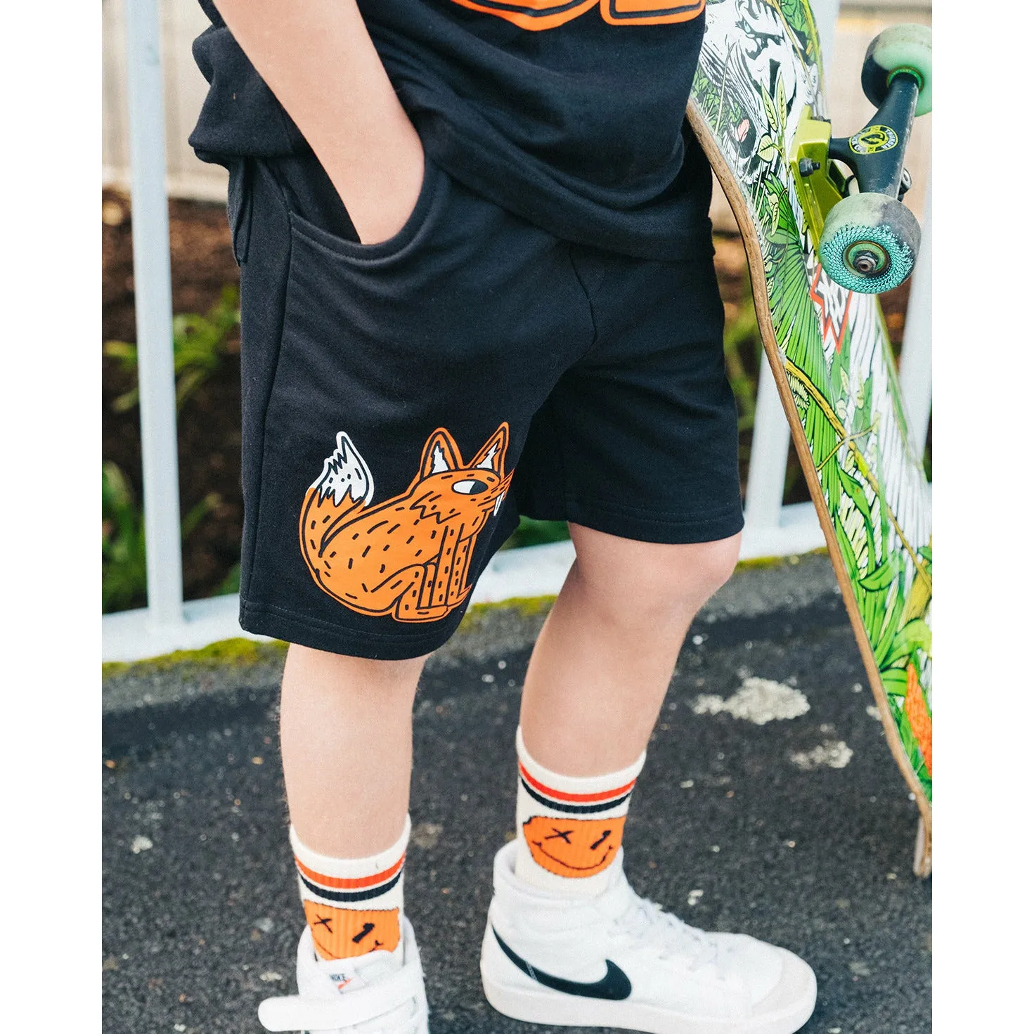 BOB Shorts Mr Fox Black