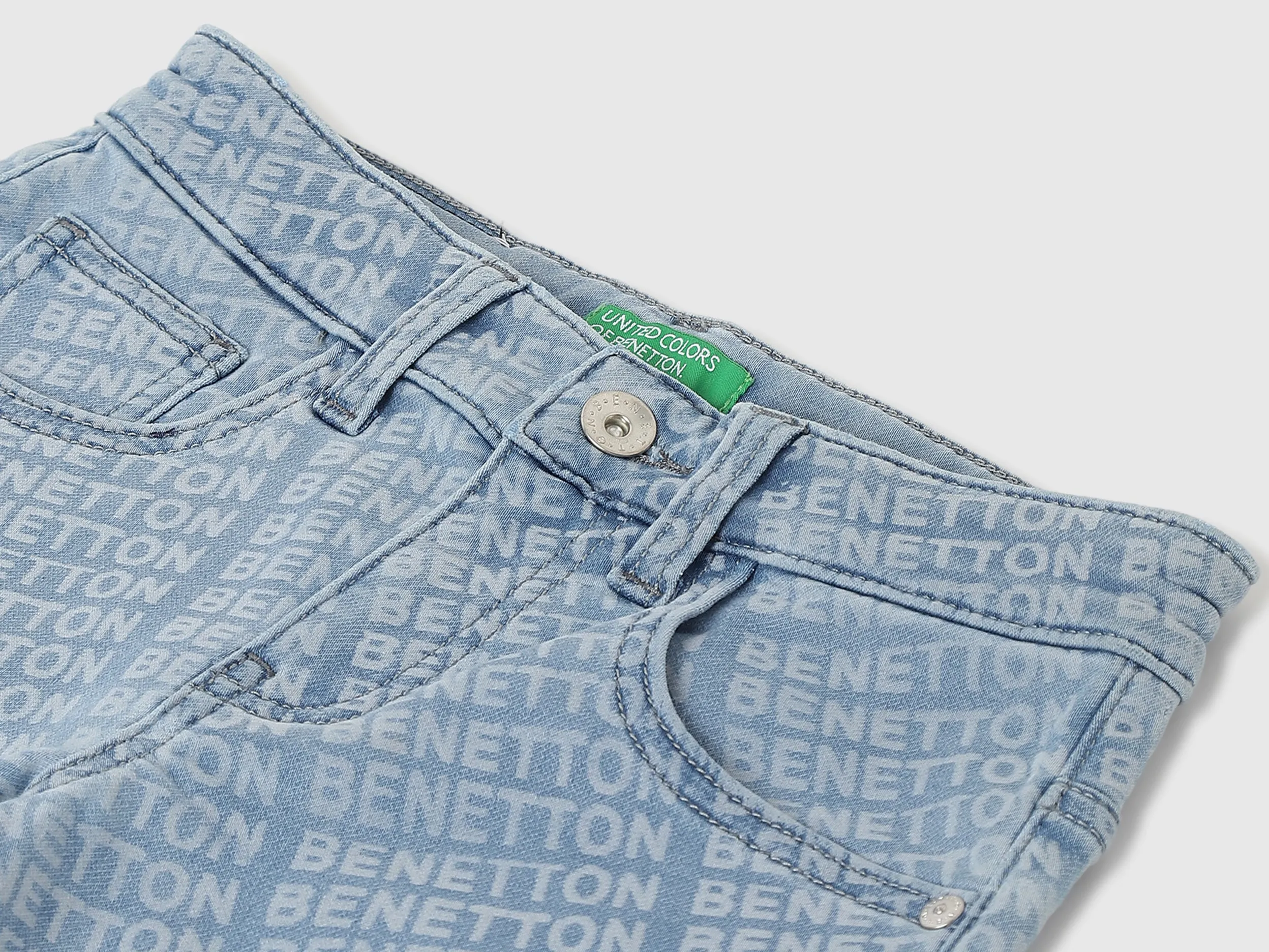 Boys Printed Regular Fit Shorts