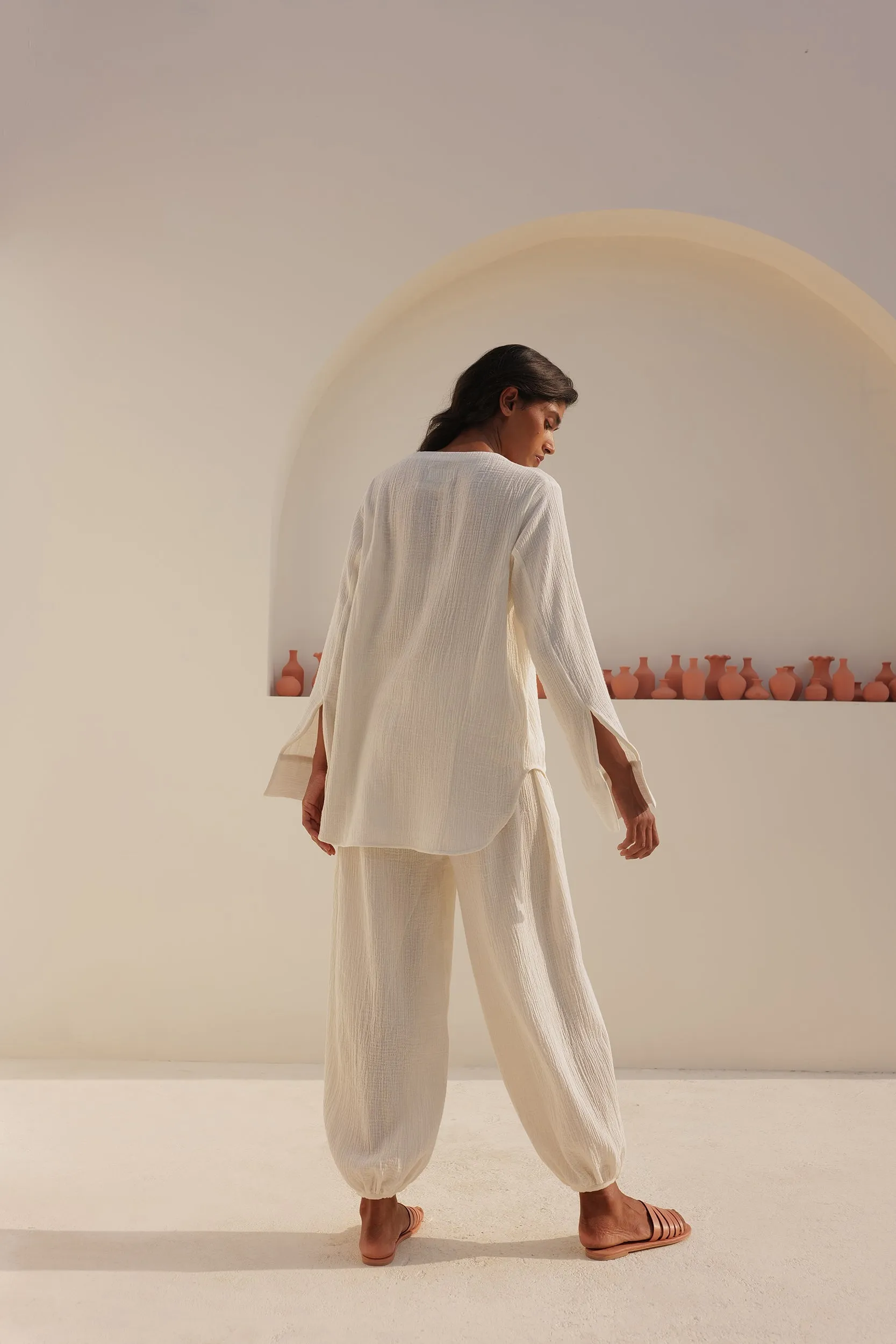 Budapest Top (Ivory)