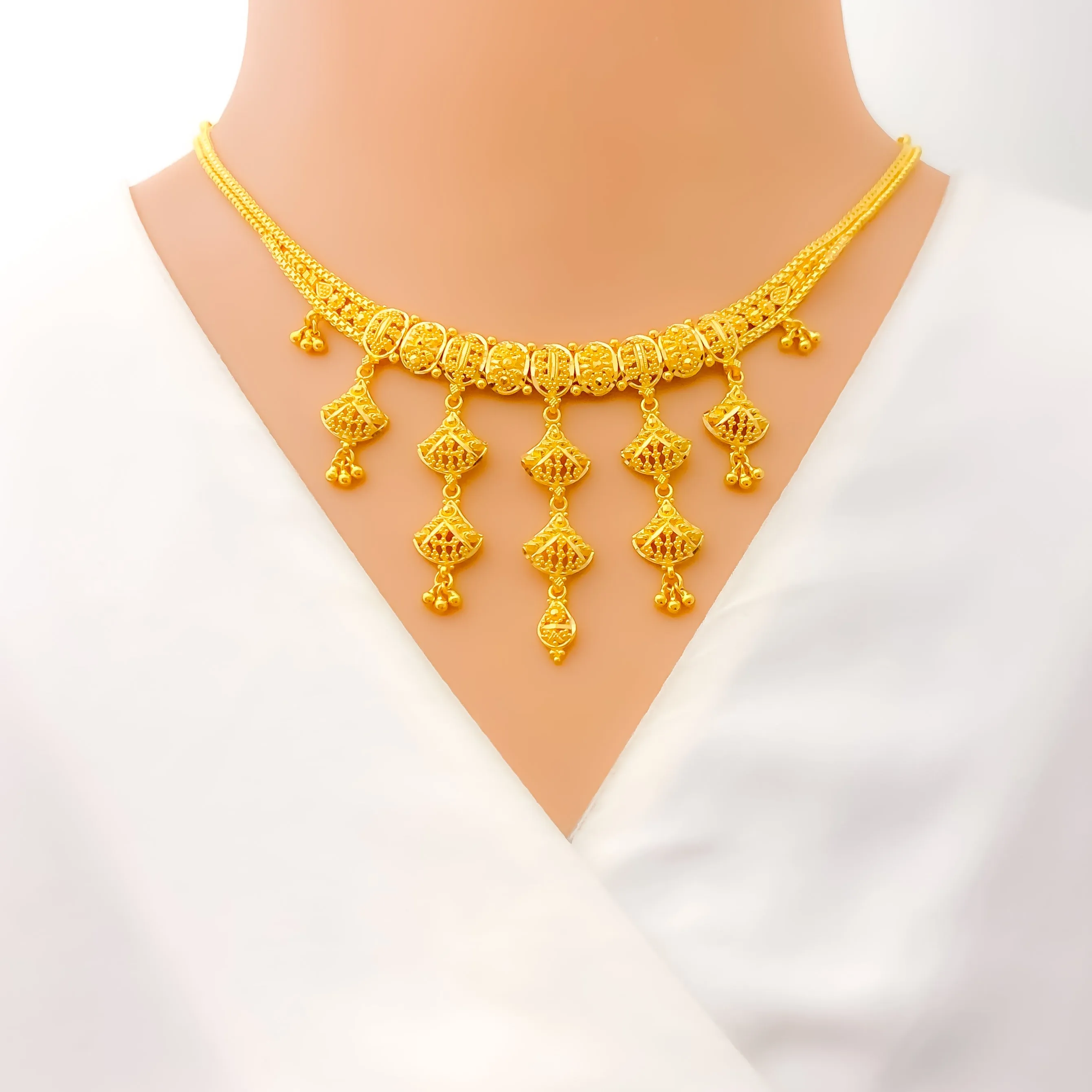 Dynamic Dangling Tassel 22k Gold Necklace Set