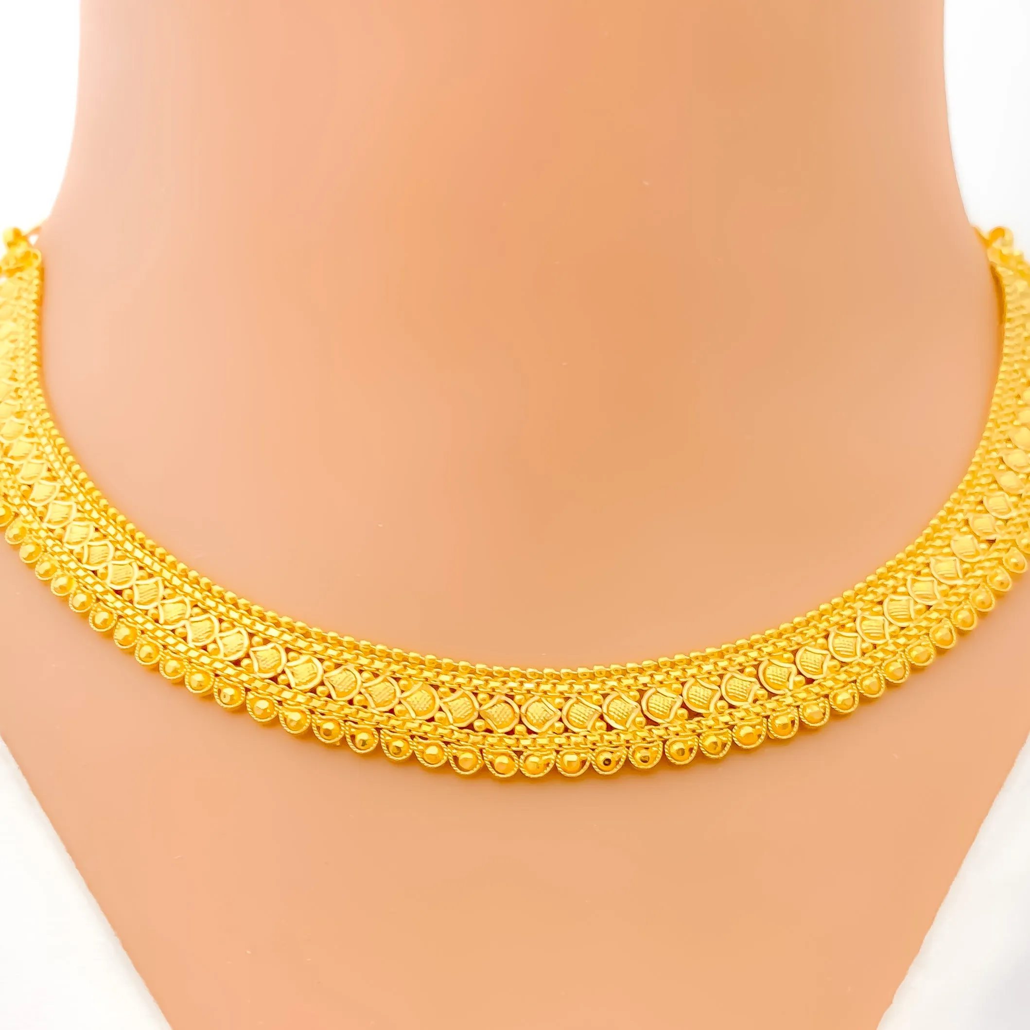 Festive Traditional Checkered 22k Gold Necklace Set