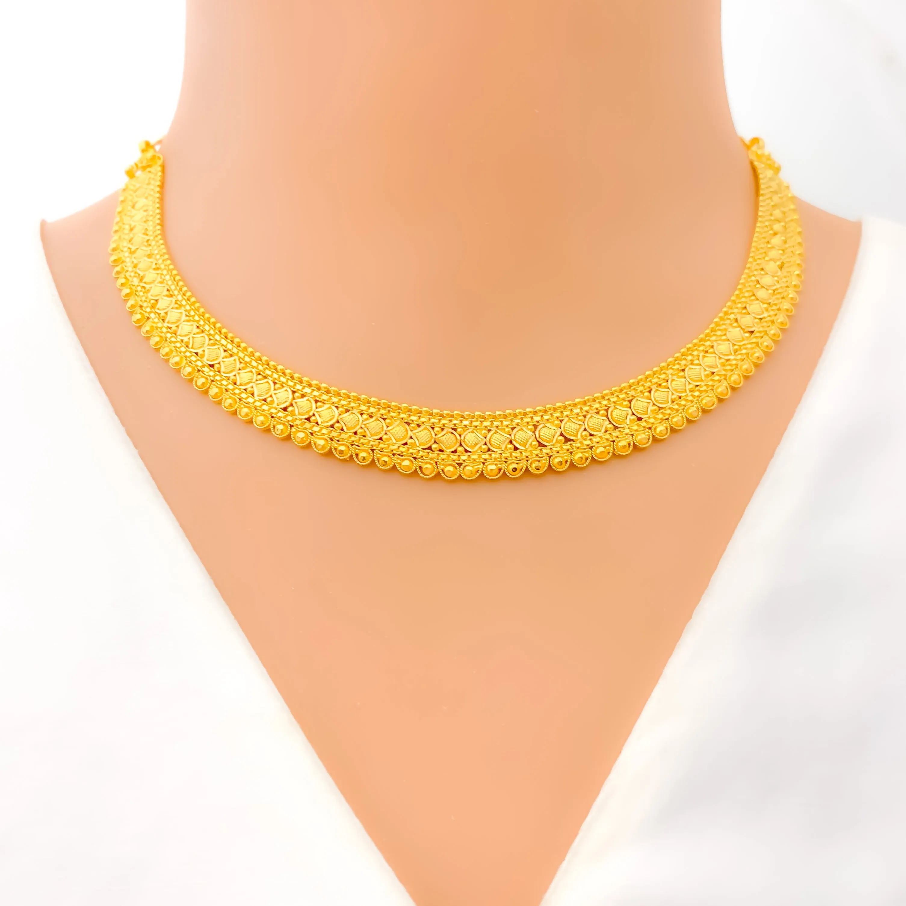 Festive Traditional Checkered 22k Gold Necklace Set