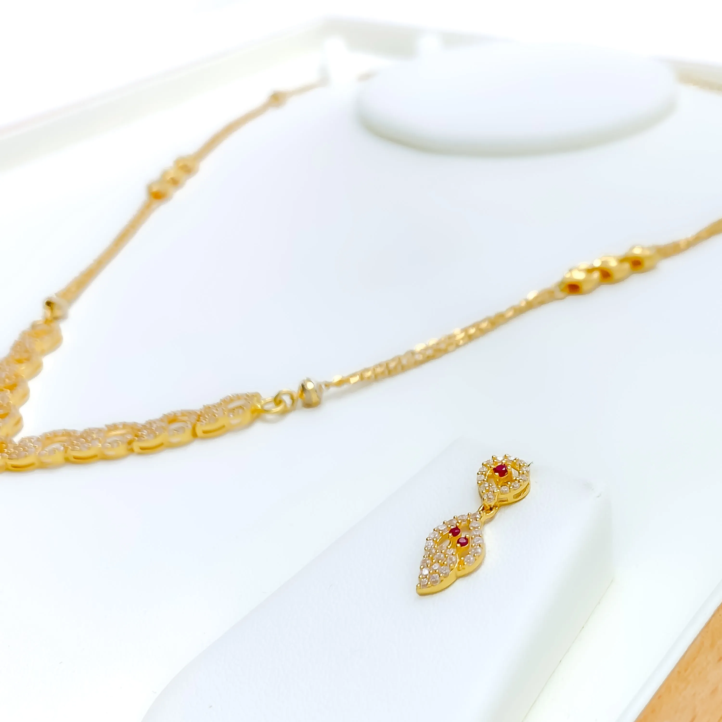 Glimmering Opulent 22k Gold Ornamental CZ Necklace Set
