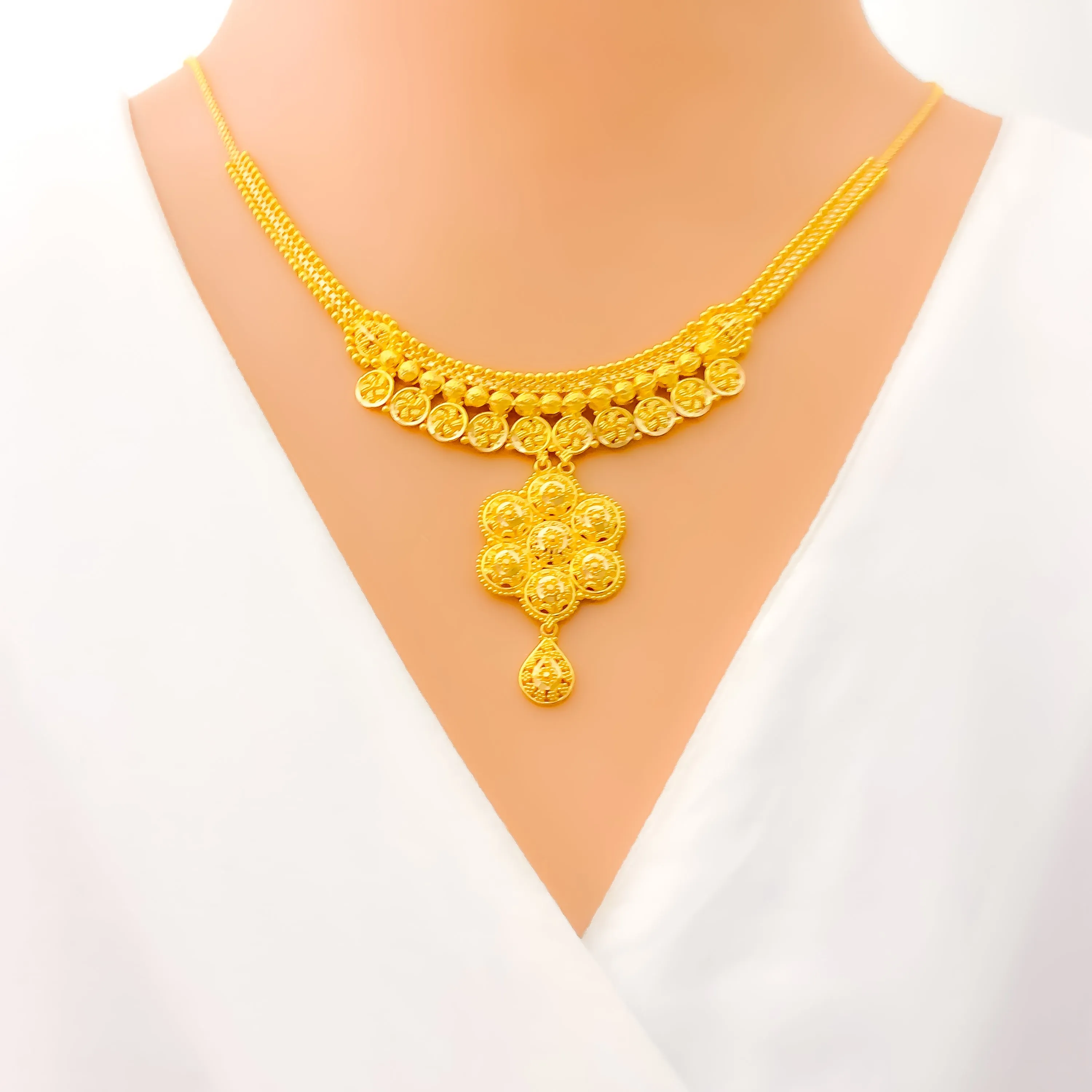 Gorgeous Blooming Flower 22k Gold Necklace Set