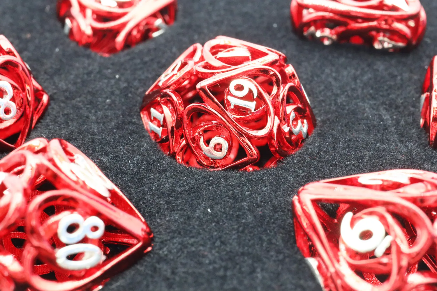 Hollow Hearts: Red - Metal RPG Dice Set