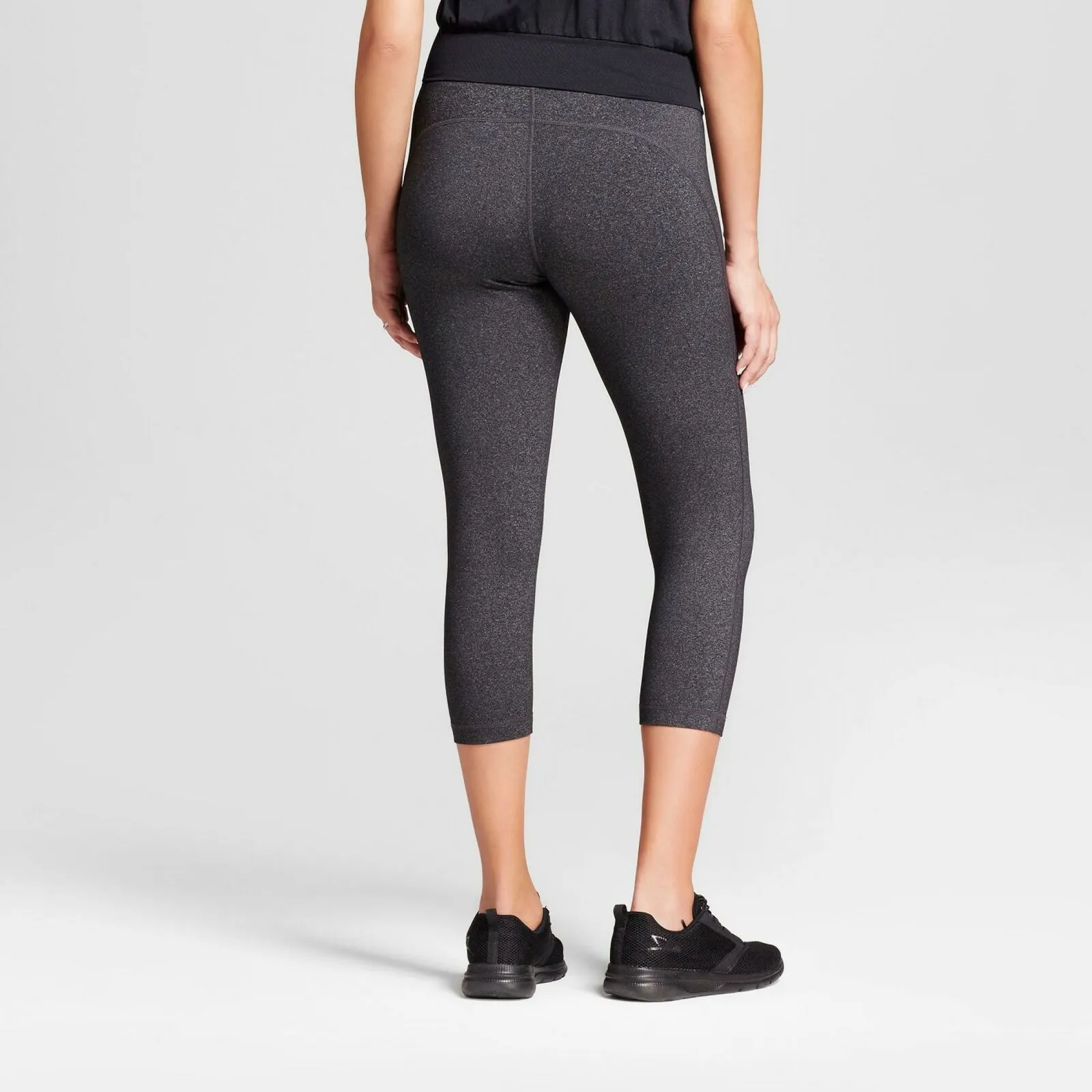 Isabel Maternity by Ingrid & Isabel Crossover Panel Active Capri Leggings