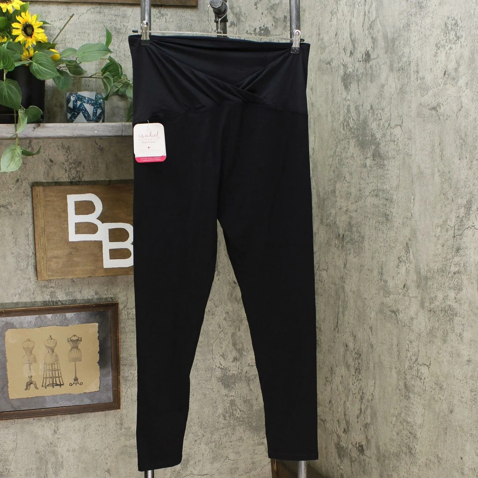 Isabel Maternity by Ingrid & Isabel Crossover Panel Active Leggings