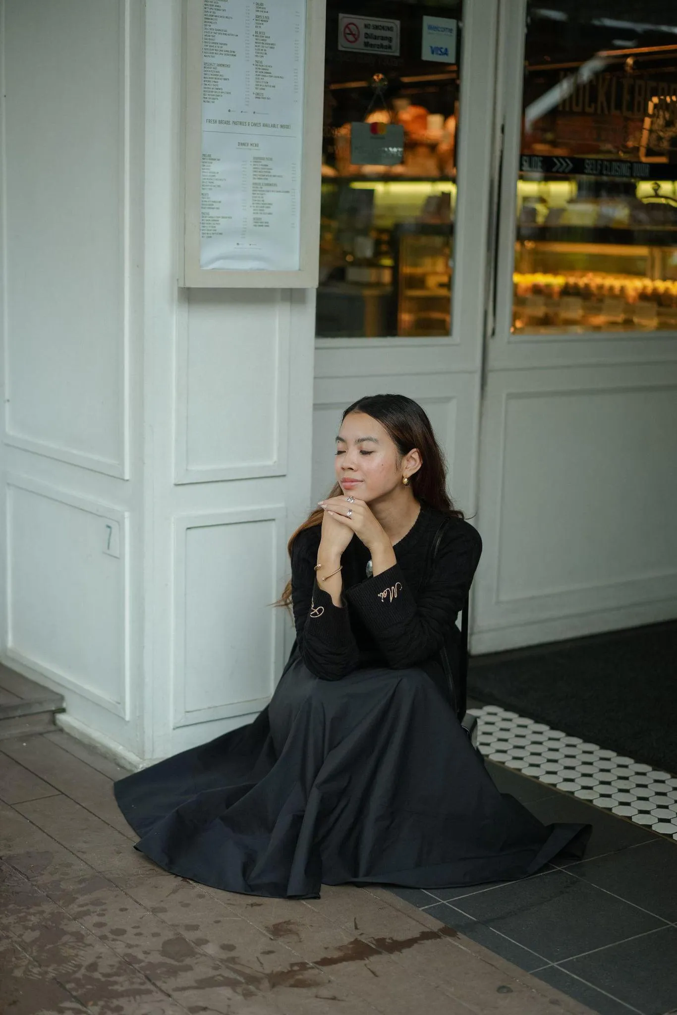 JEUDI SKIRT IN NOIR