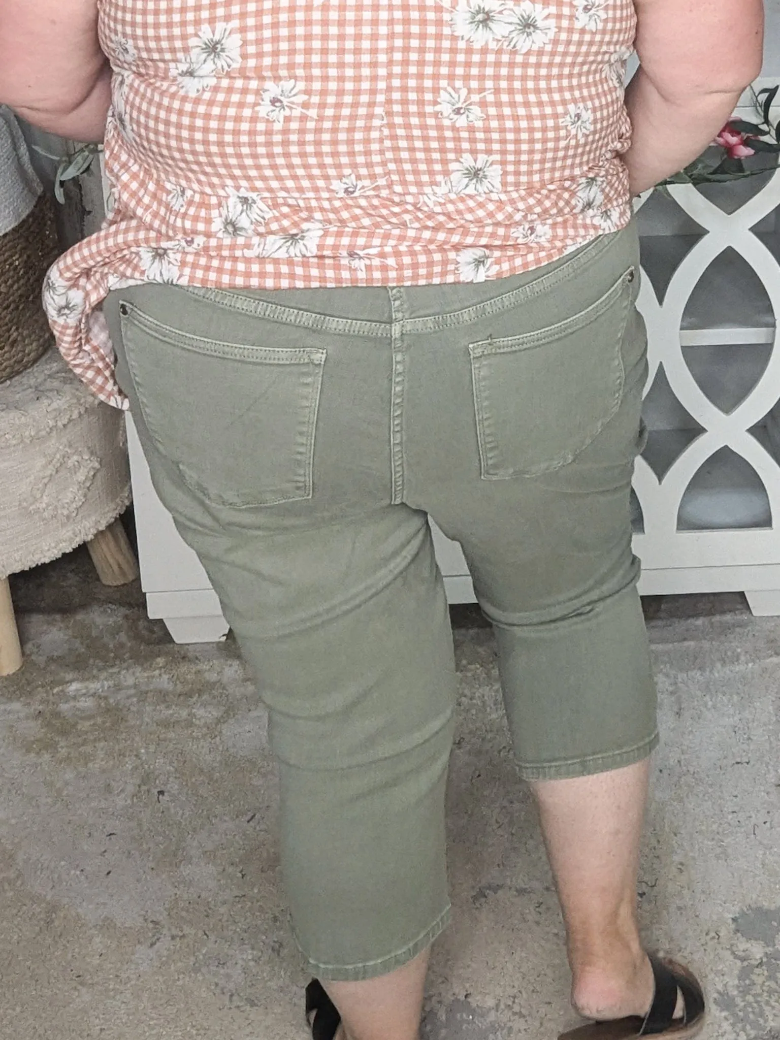 Judy Blue Soft Sage Capri