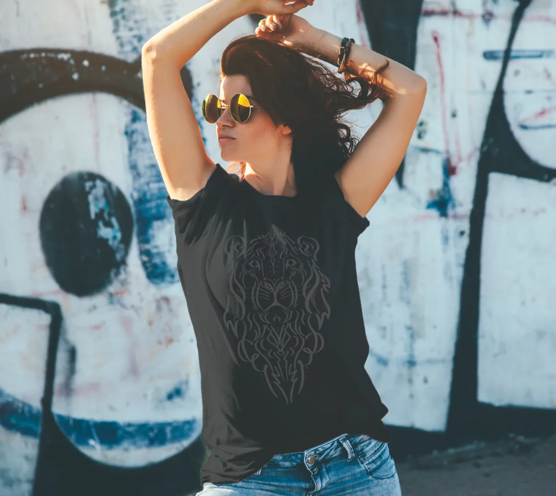 Lion Lines T-shirt