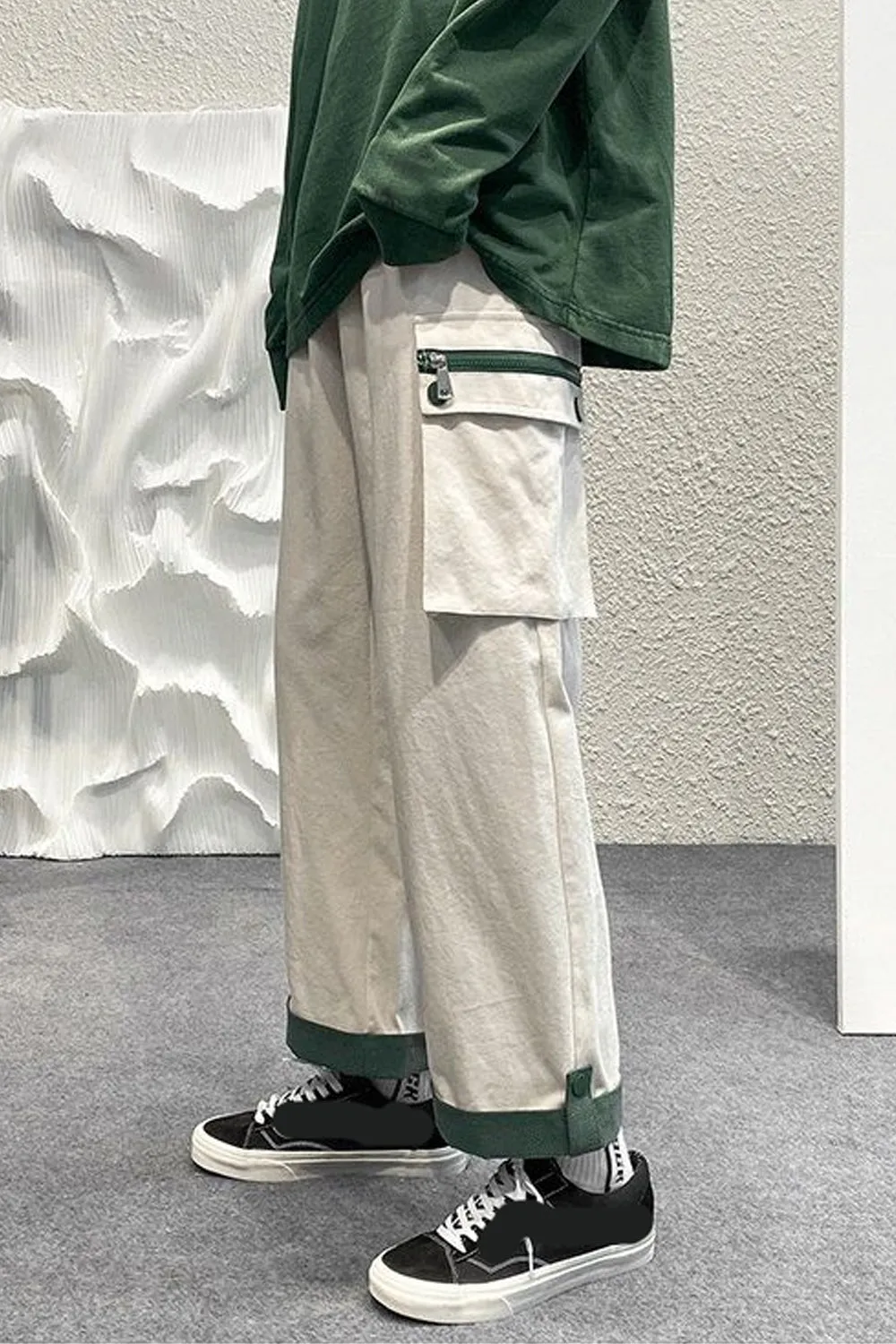 Loose Side Cargo Pockets Men Pants