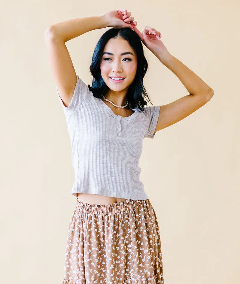 Loosen Up Basic Snap Tee