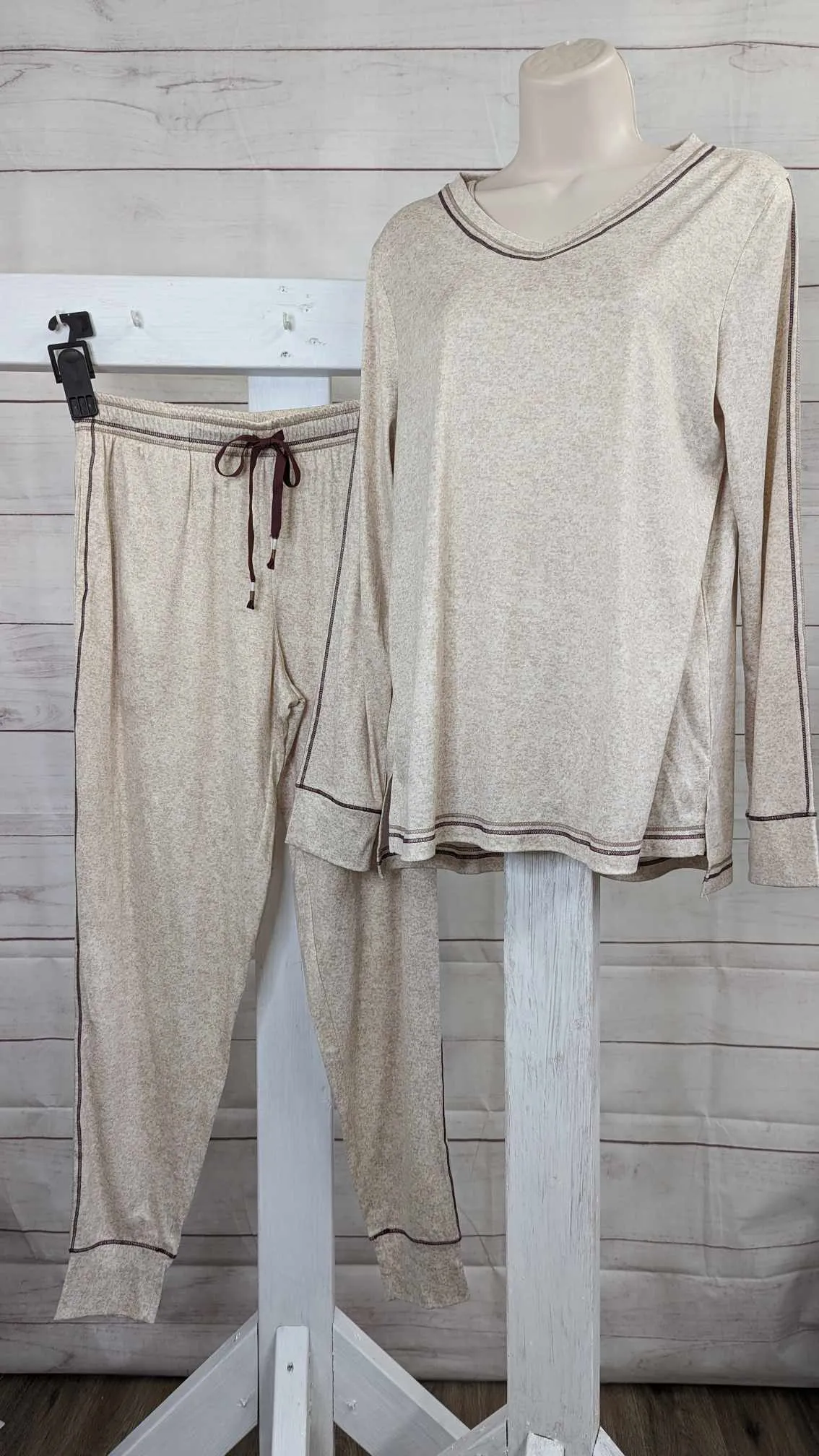 MEDIUM OATMEAL HTHR A516684 Cuddl Duds Regular Sound Sleep Pajama Set with Stitch Detail