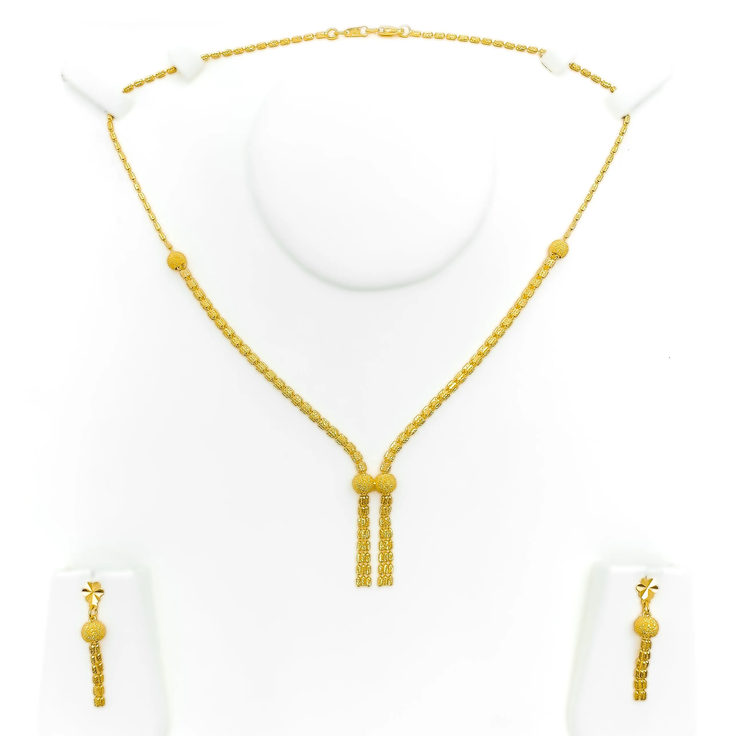 Mesmerizing Modish 22K Gold Rare Necklace Set