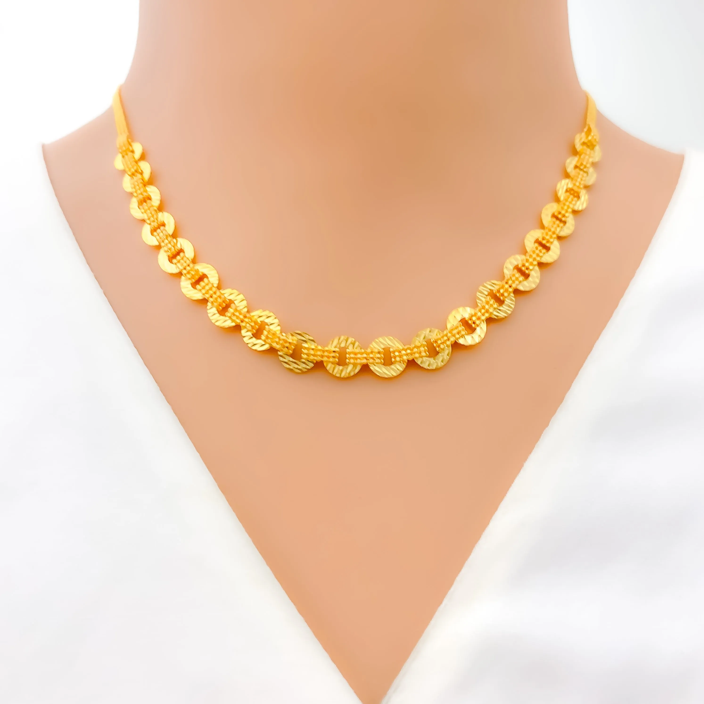 Modern Interlinked Halo 22K Gold Necklace Set