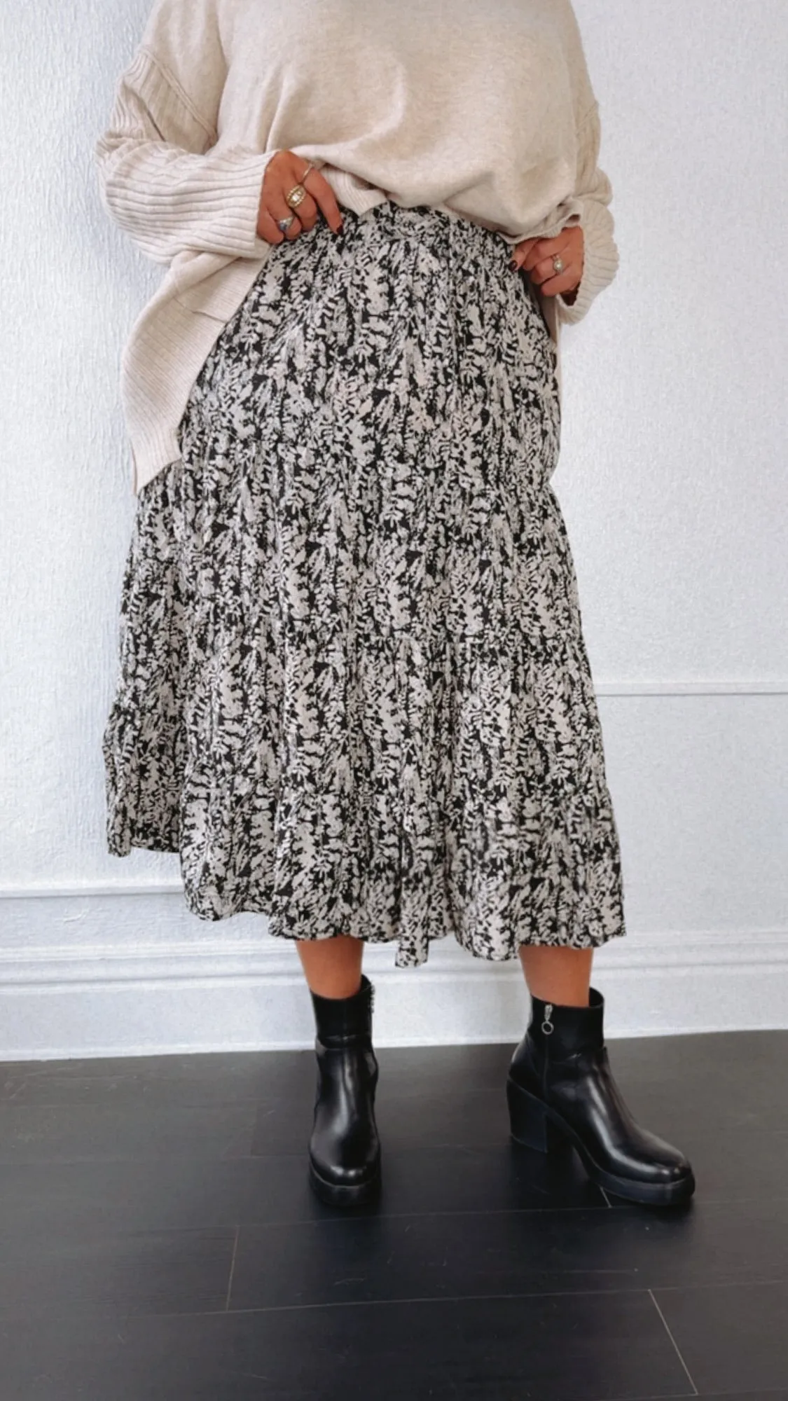 Moment In Time Floral Print Skirt, Black