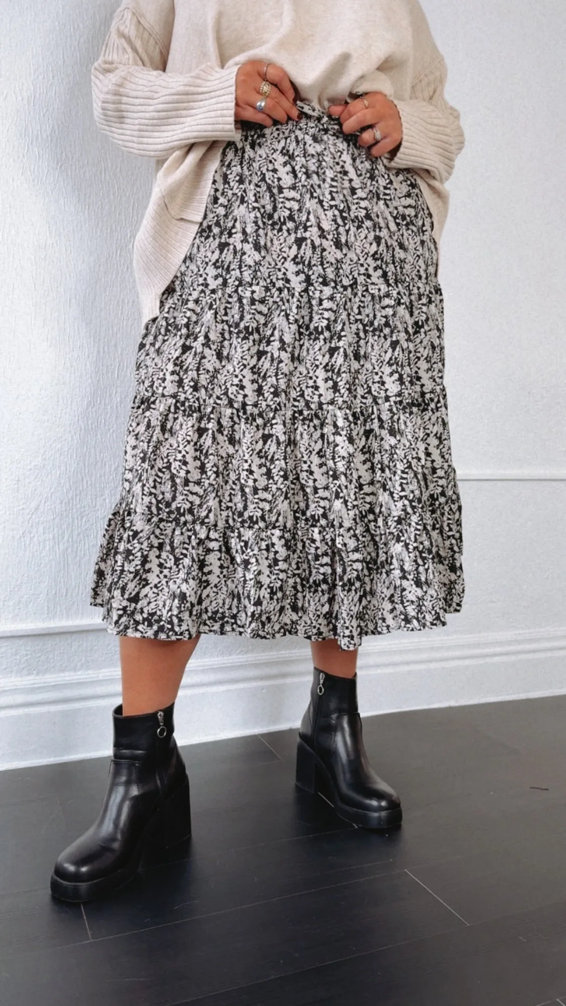 Moment In Time Floral Print Skirt, Black
