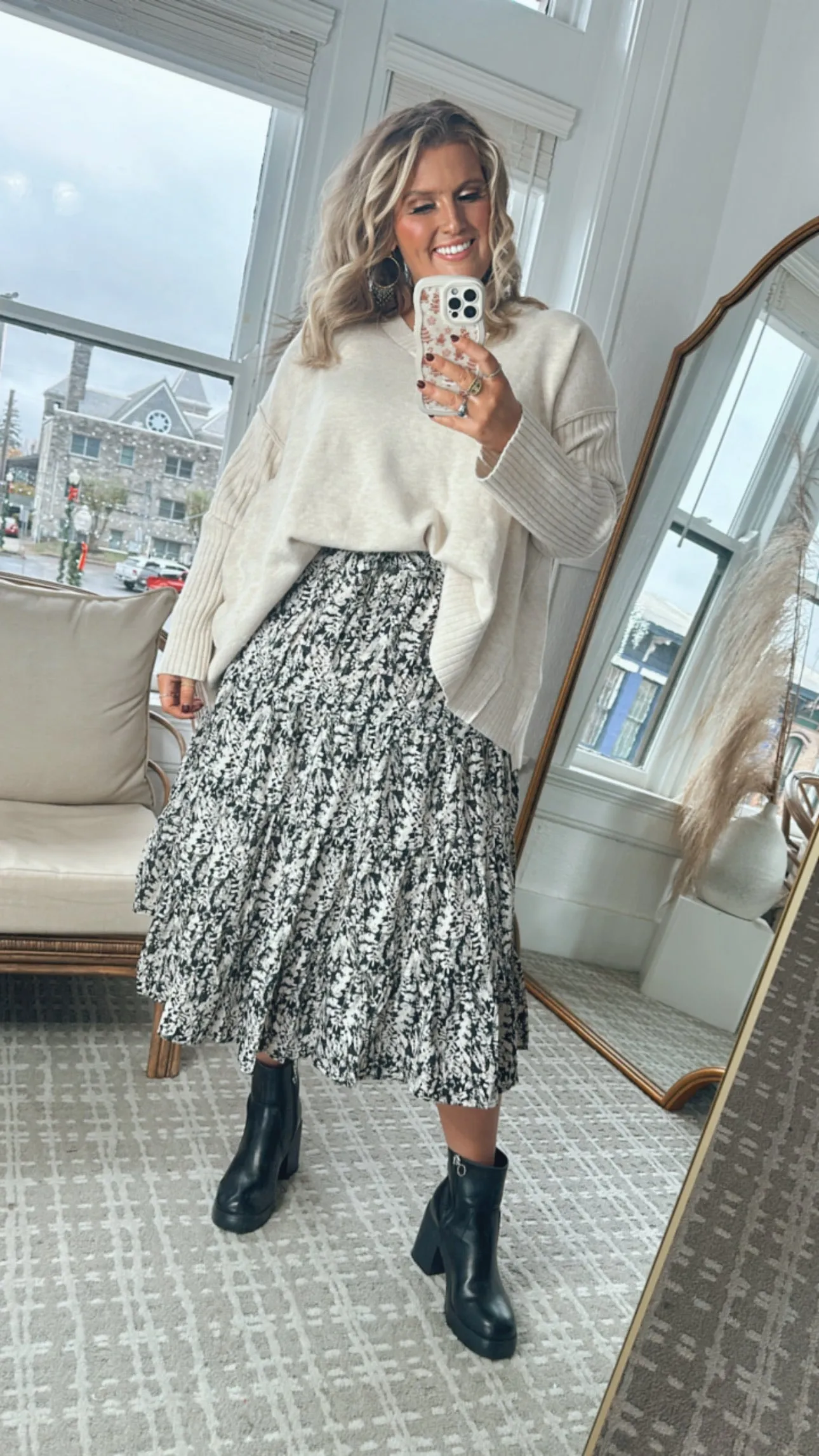 Moment In Time Floral Print Skirt, Black