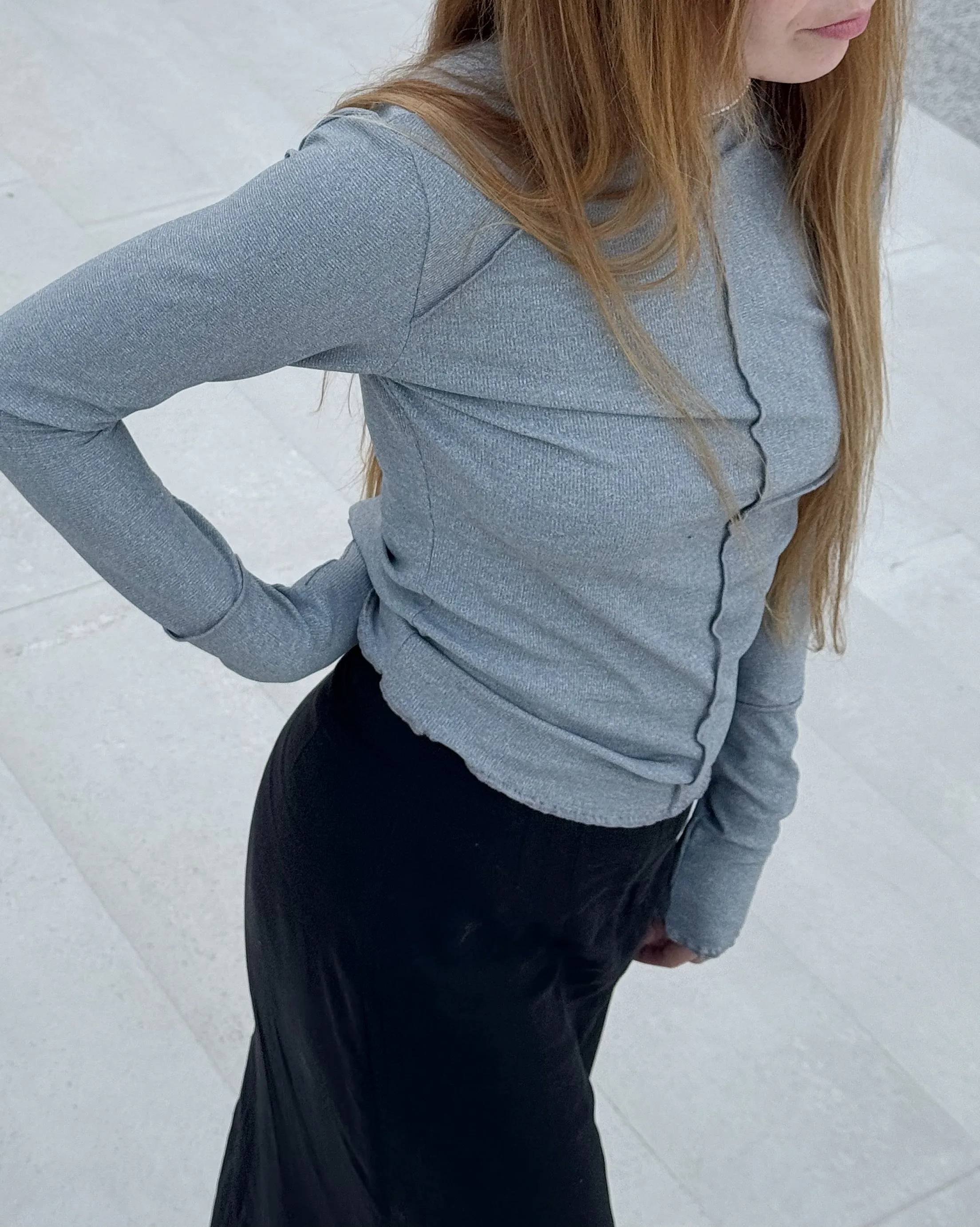PERFECT LONGSLEEVE in Gray
