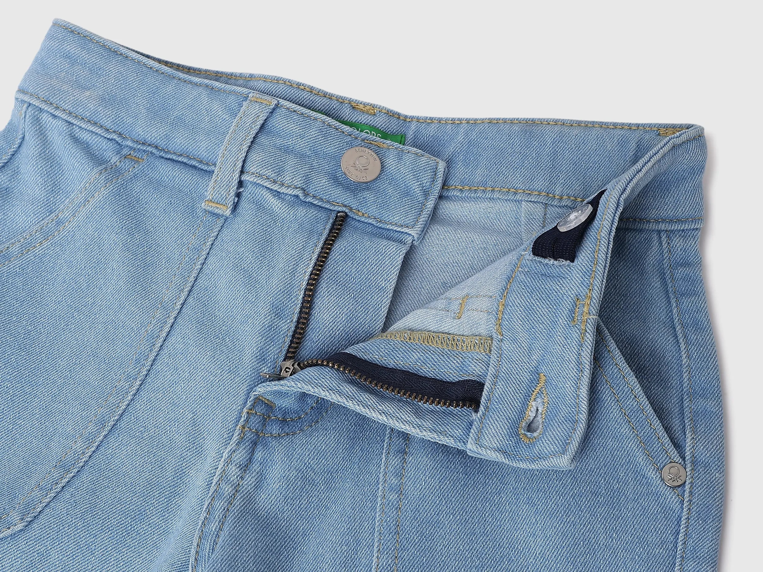 Solid Straight Fit Cargo Pants