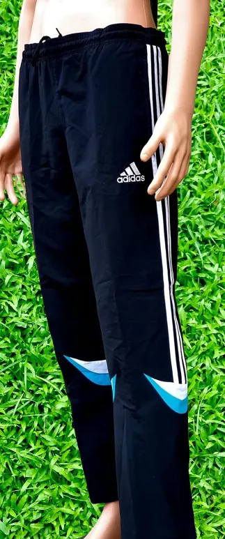 SPANISH LA LIGA REAL MADRID 2007-2008 LA LIGA CAMPEON PRESENTATION & TRAINING ADIDAS PANTS MEDIUM 36/38  # 050295