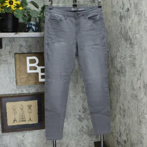 Style & Co Women's Ultra Skinny Jeans Cement 14