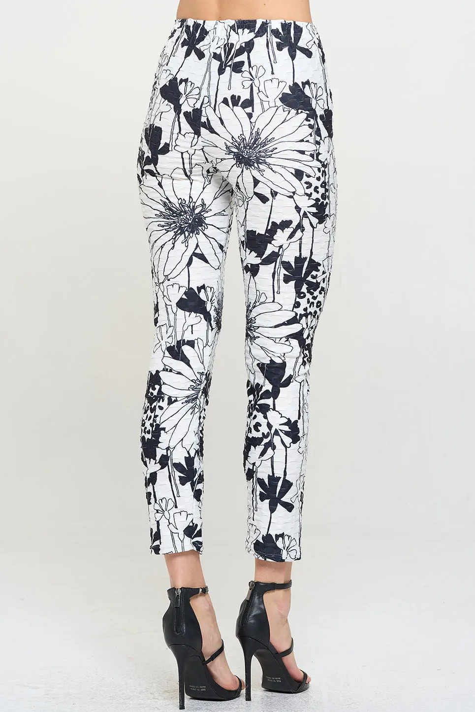 TIKI: 1062 SLIM PANTS