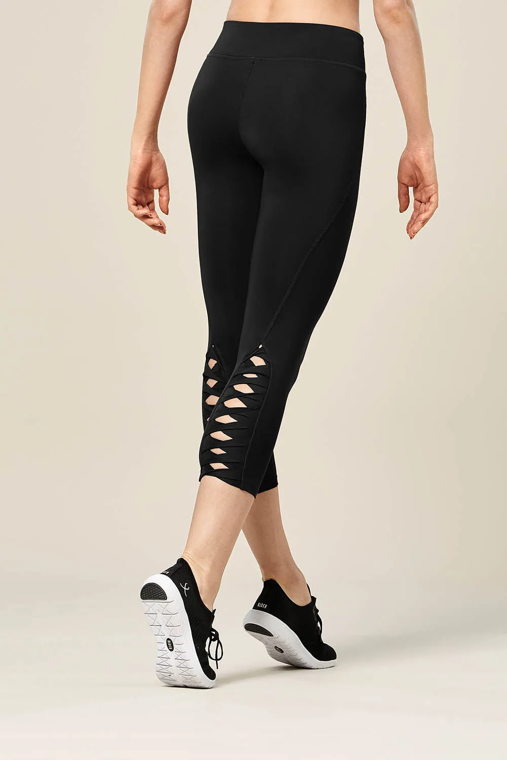 TS55247 - Bloch Cameo Twist Panel Womens Capri Tight