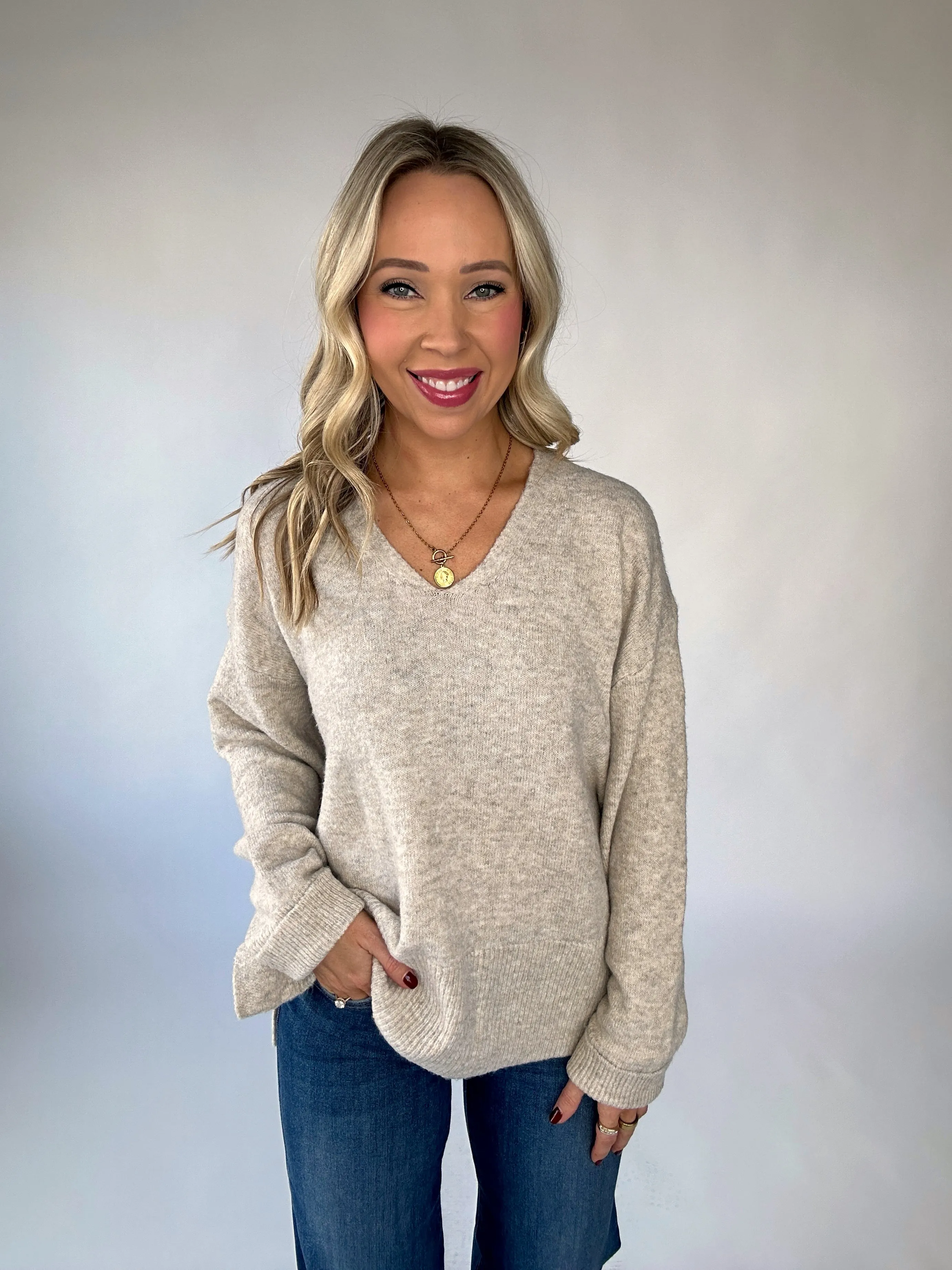 Uptown Elegance Soft V-Neck Sweater - Oatmeal