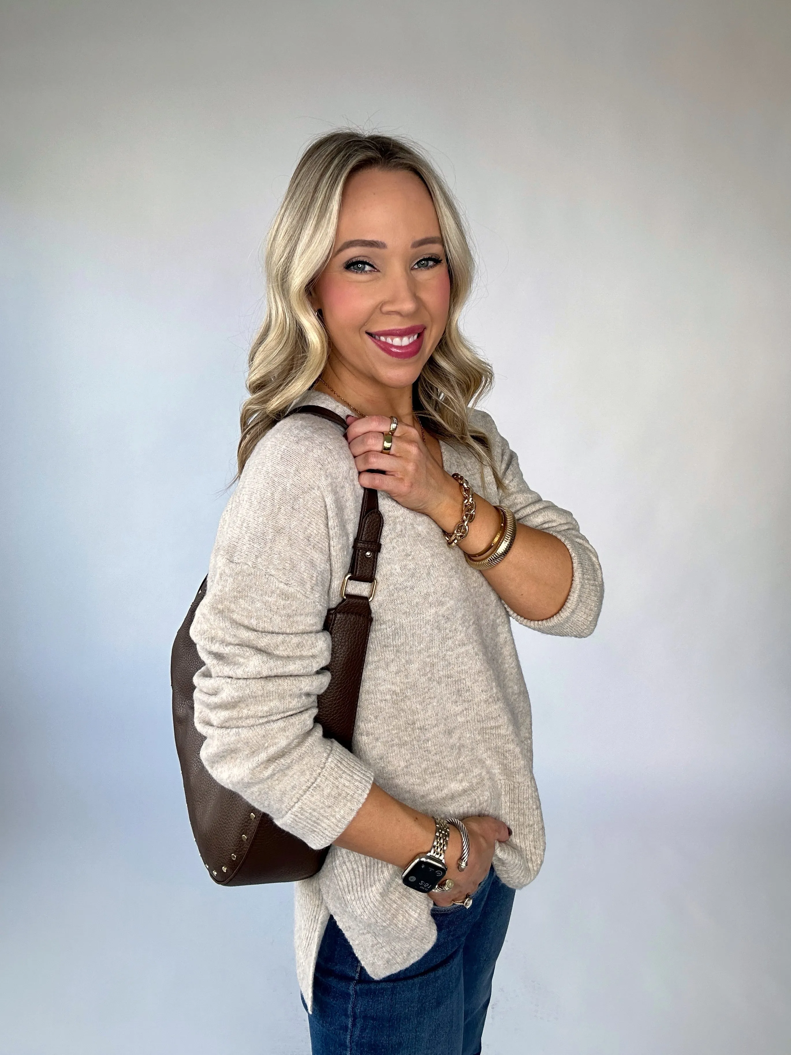 Uptown Elegance Soft V-Neck Sweater - Oatmeal