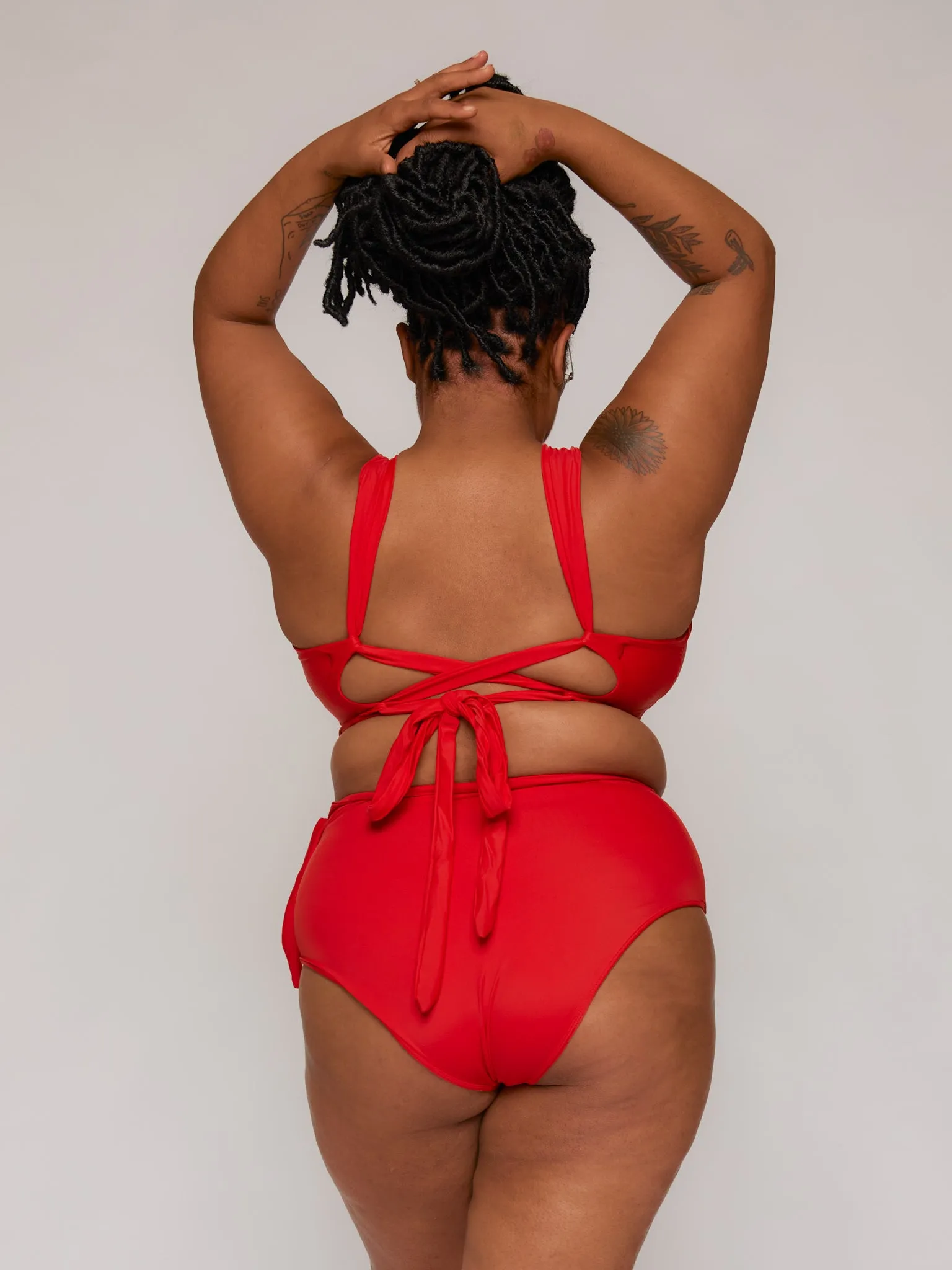 Vita Deep V Top