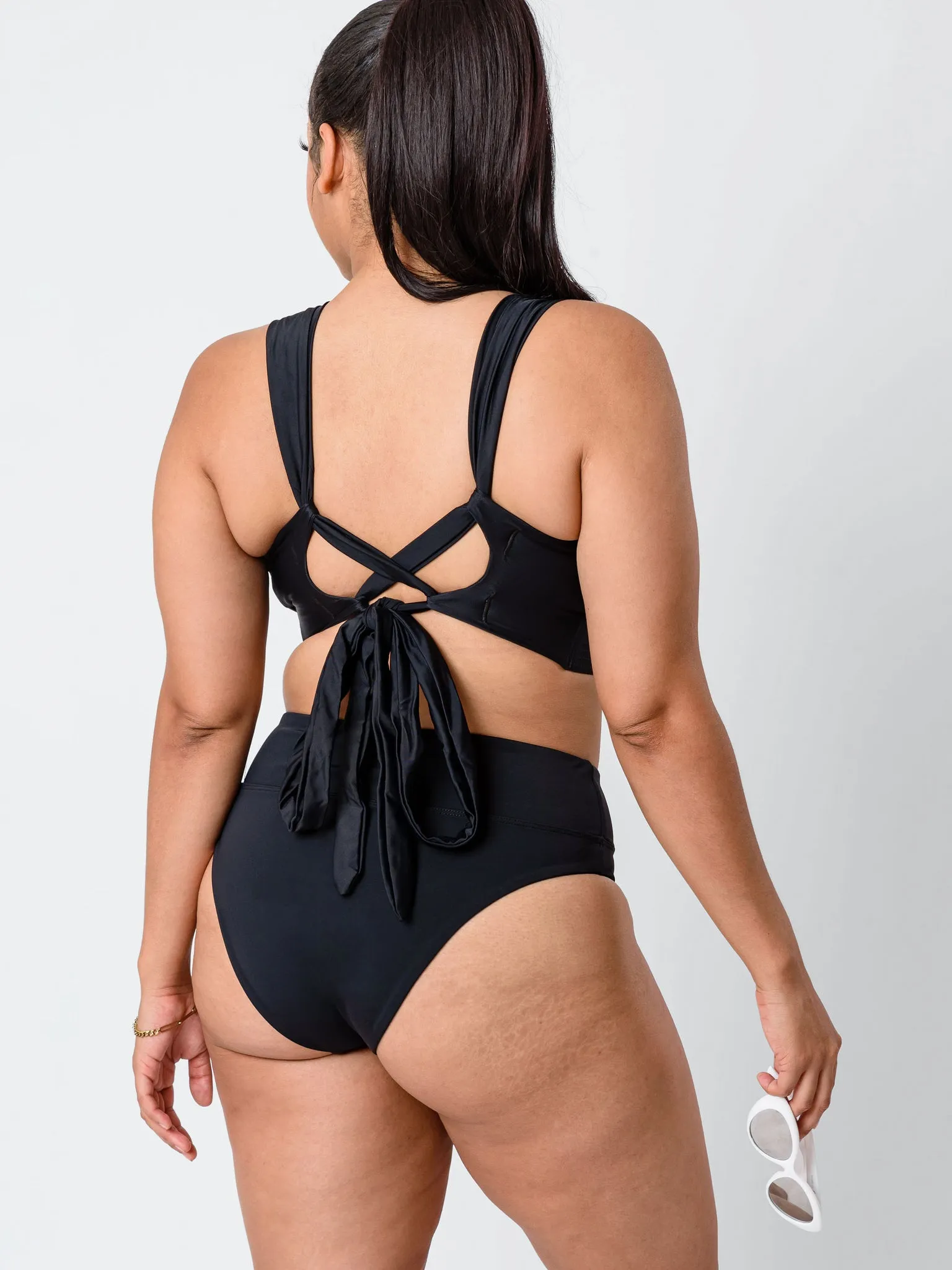 Vita Deep V Top