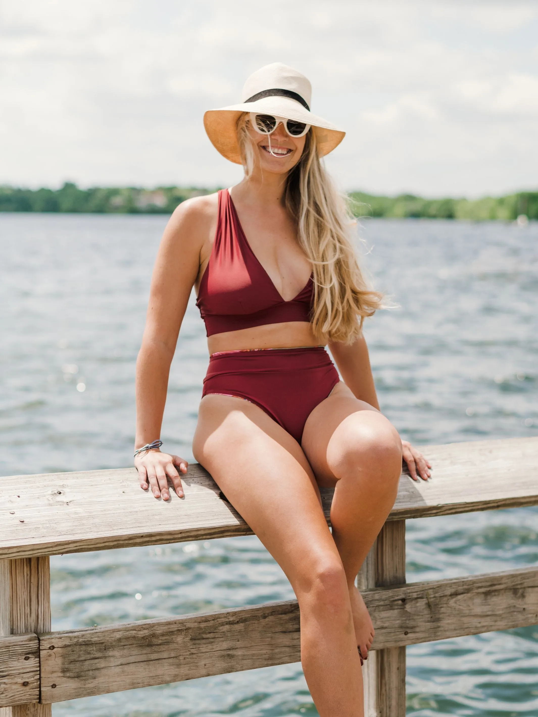 Vita Deep V Top