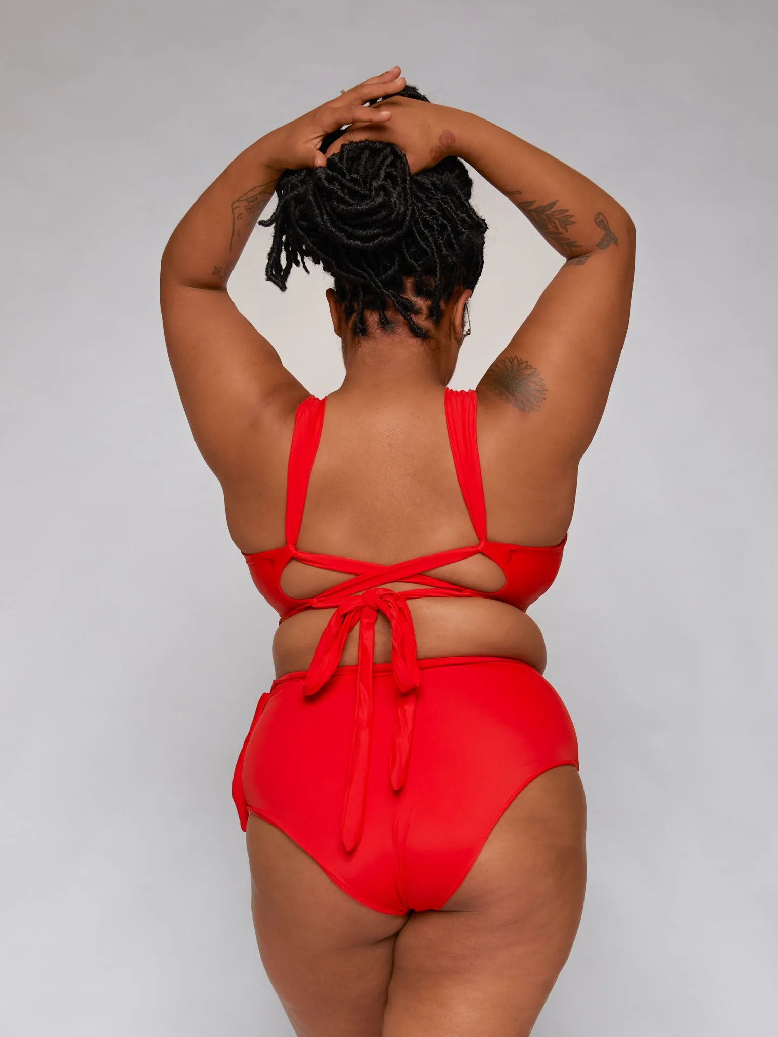 Vita Deep V Top