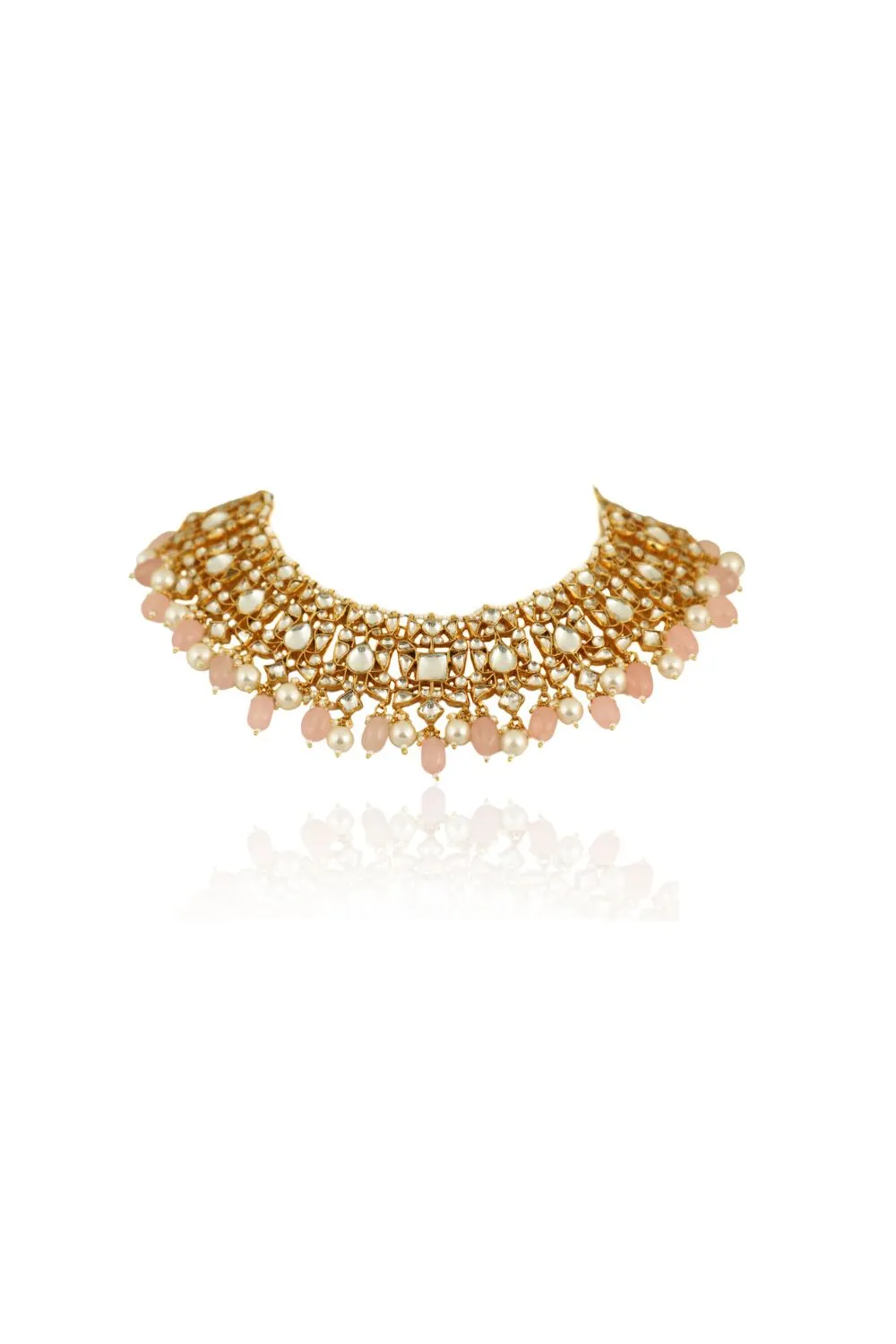 WHITE NECKLACE SET WITH LIGHT PINK BEADS
