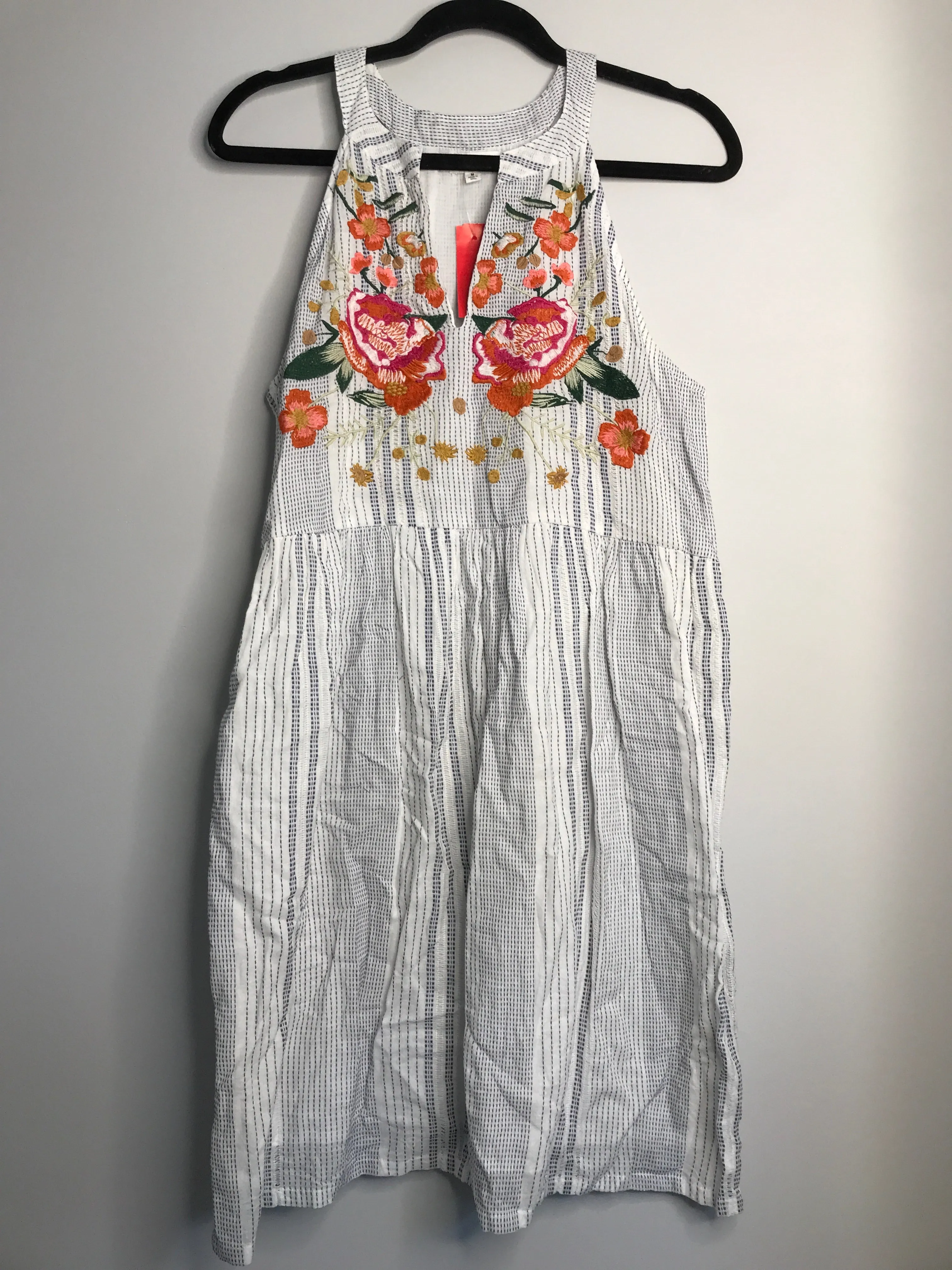 Womens Size Med Misses White THML Dress