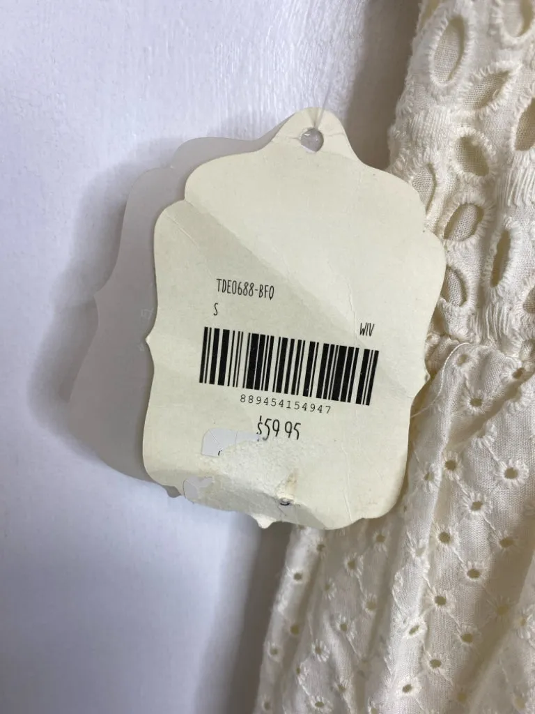 Womens Size Sm Misses Cream Altar'd State Dress
